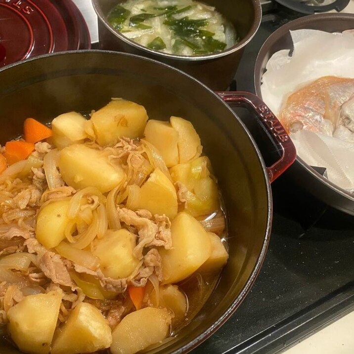 うまみたっぷり！超簡単、無水肉じゃが